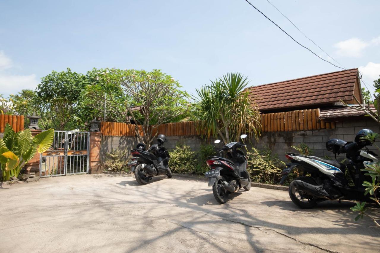 Maha Nusa Menjangan 班尤温当 外观 照片