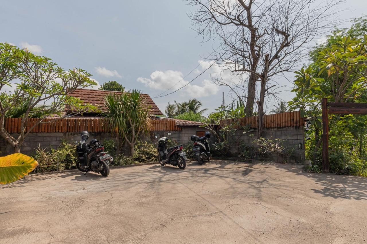 Maha Nusa Menjangan 班尤温当 外观 照片